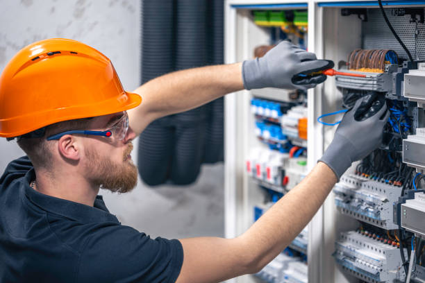 Best 24-Hour Electrician  in Rossmoyne, OH
